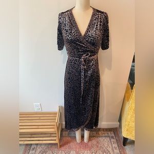 NWT JOHNNY WAS Short sleeve leopard wrap dress